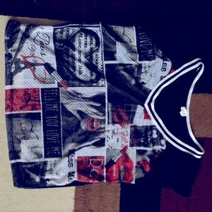 Lips/Lipstick Mesh T-Shirt